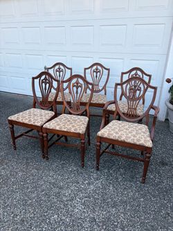 Mid 20th Century Vintage Hepplewhite Style Carved Shield Back Dining Chairs - Set of 6