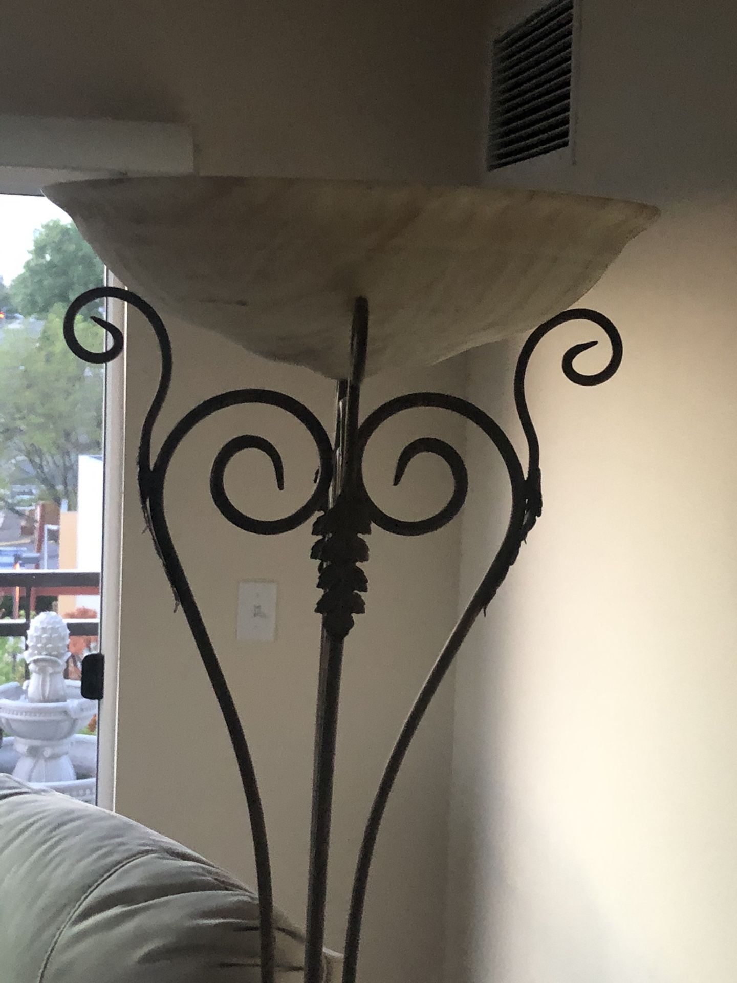 Unique floor lamp with dimmer