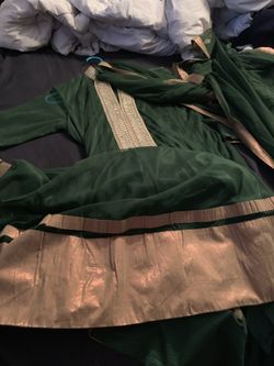 Pakistani outfit