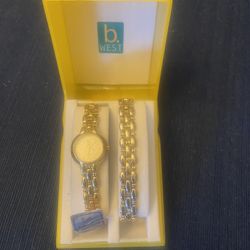 B West Vintage Gold Watch And Bracelet 