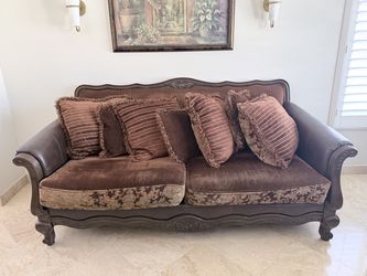 Sofa set