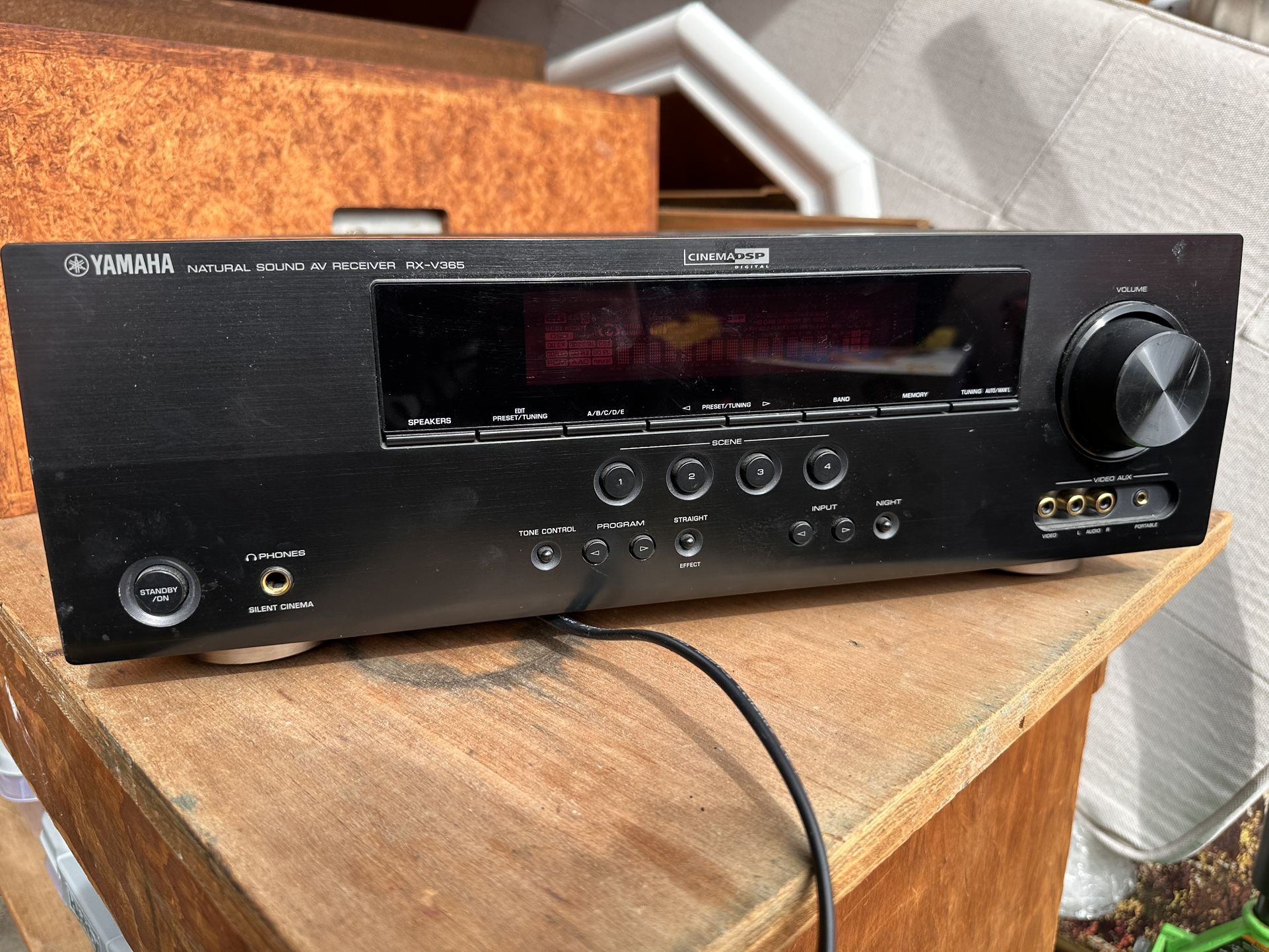 Yamaha RX-V365 Home Audio Receiver
