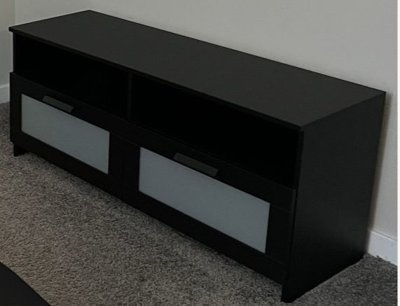 47” TV Stand w/drawers