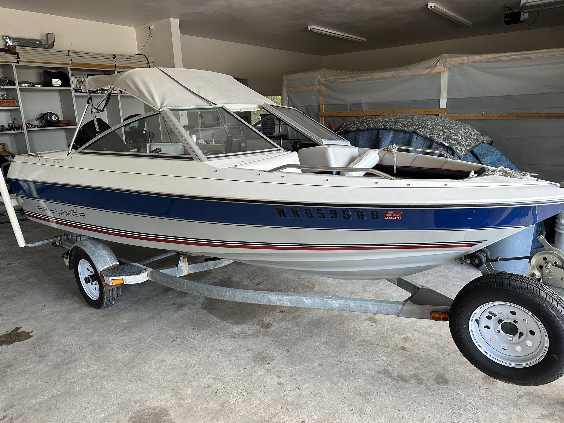 Bay liner Boat And Trailer 