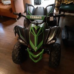 Kid's Yamaha Battery Operated Ride.