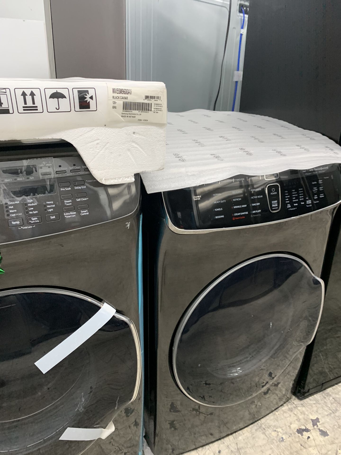 Samsung flex washer & dryer set