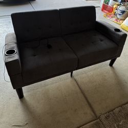 Gray Couch (small)