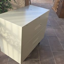 Filing Cabinet 