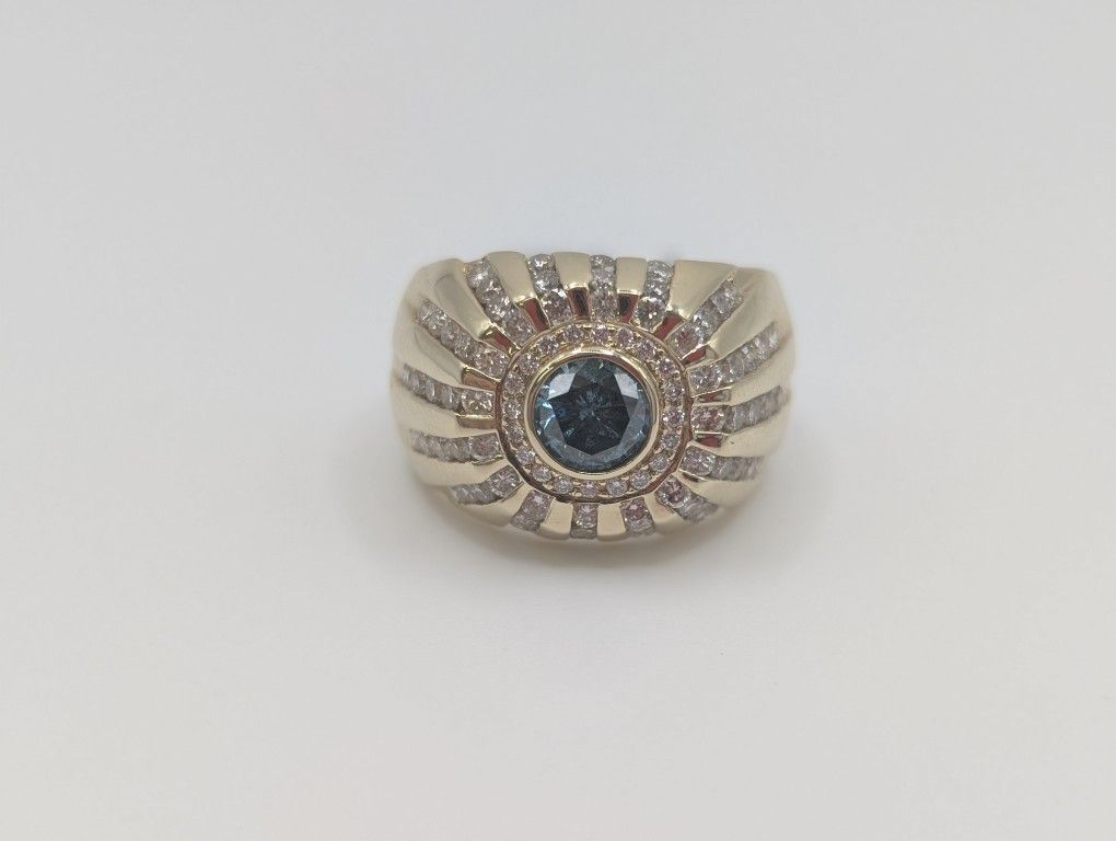 14kt Yellow Gold Ring with 2.25ct tw in Diamonds