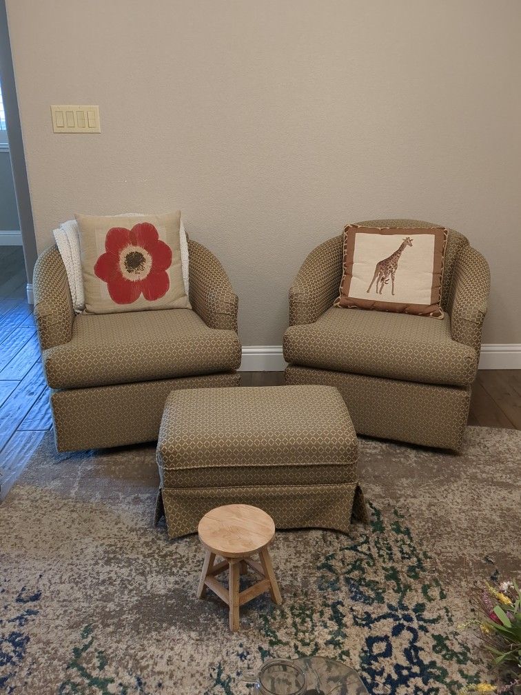 Set Of Chairs And Ottoman