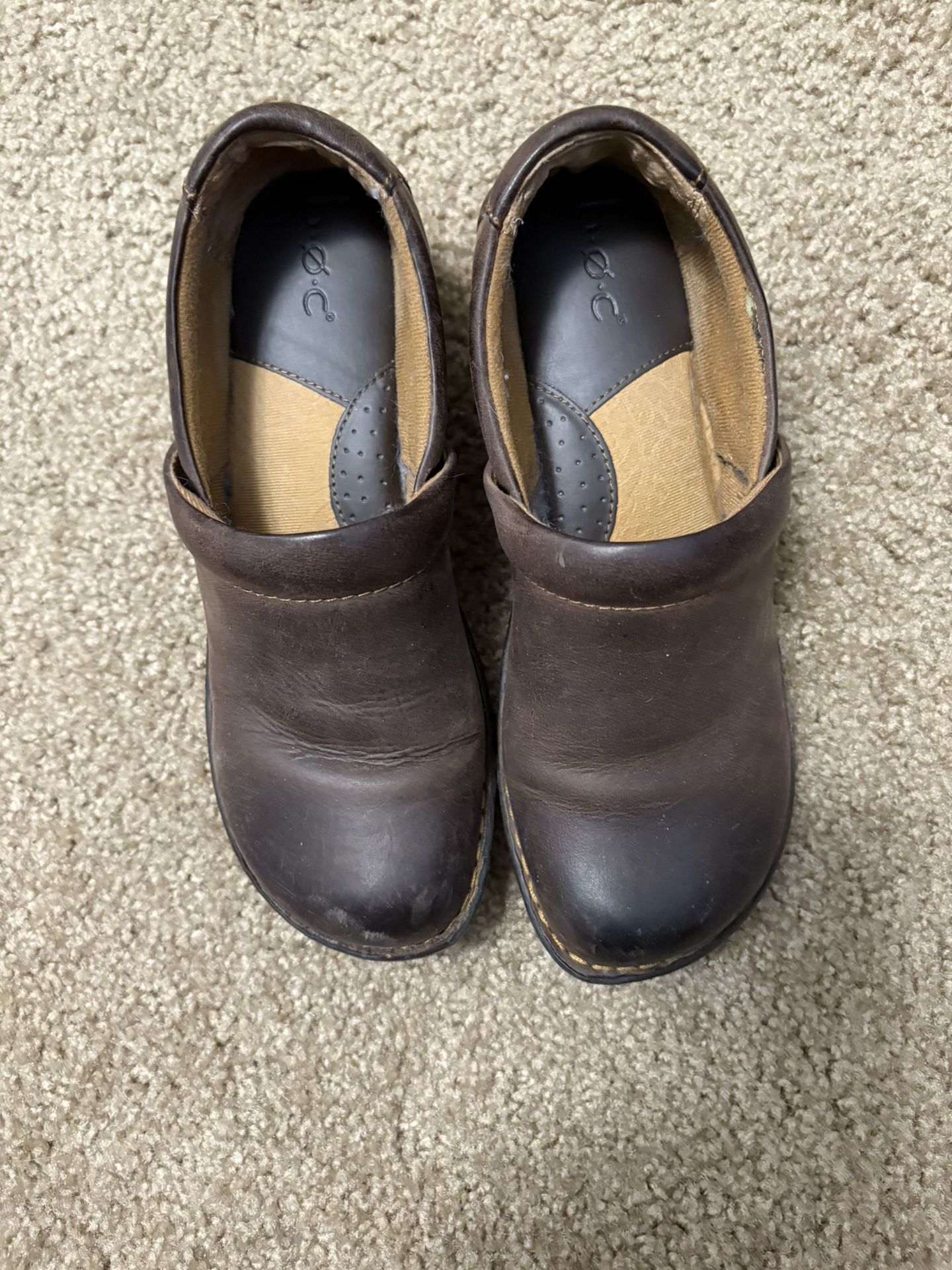 Womens Shoes