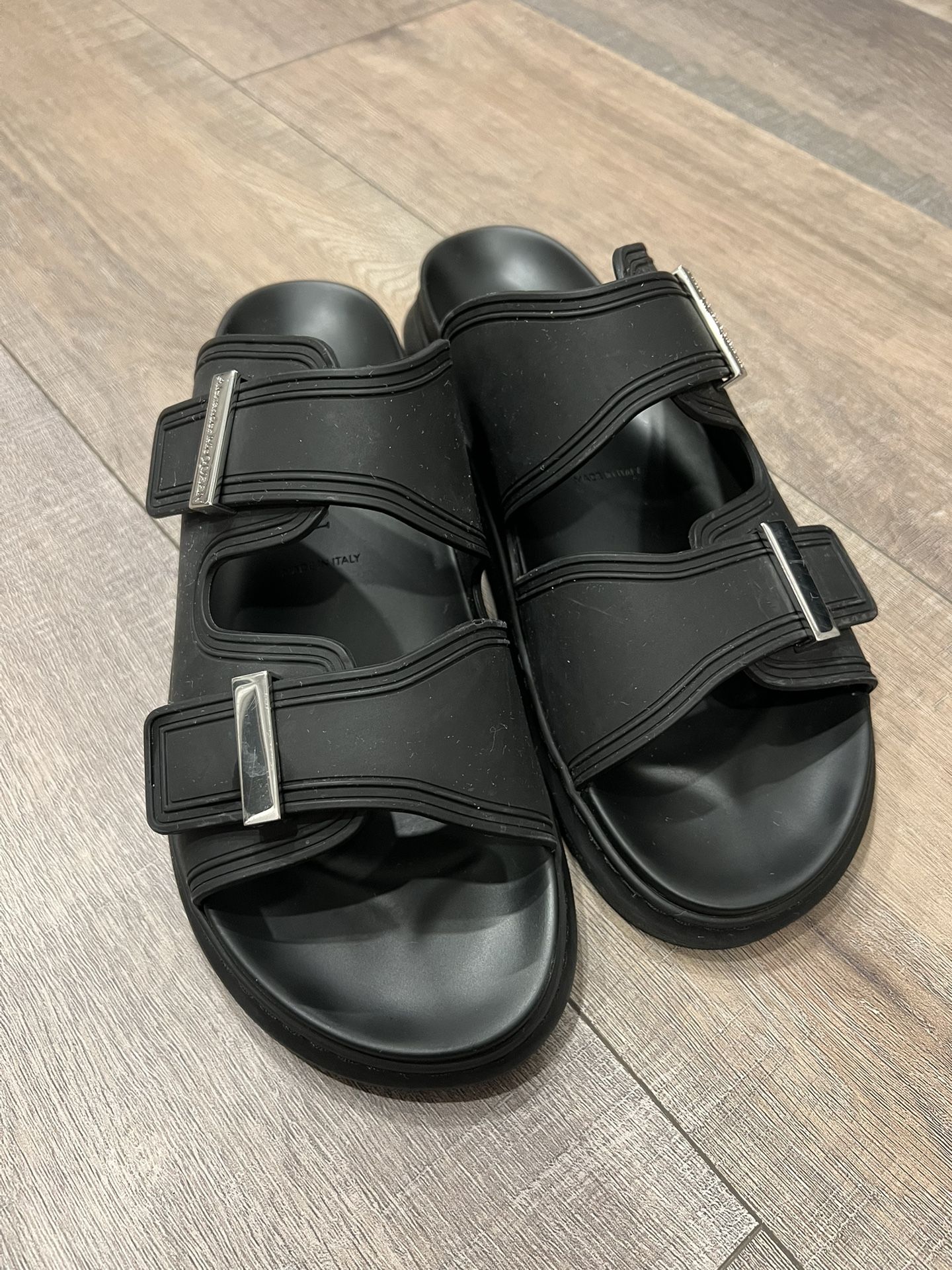 Alexander McQueen Men Slide Sandals in Black, size 43 (US 10) “Dupe”