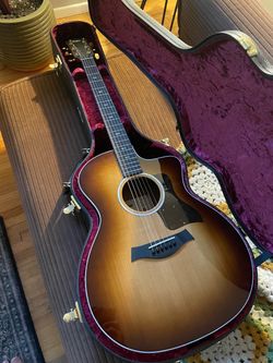 Taylor 214CE Guitar - Beautiful and Brand New