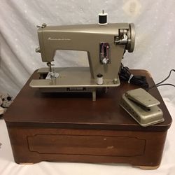 Vintage KENMORE 148. 280 Sewin Machine