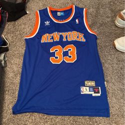 hardwood classics patrick ewing jersey 