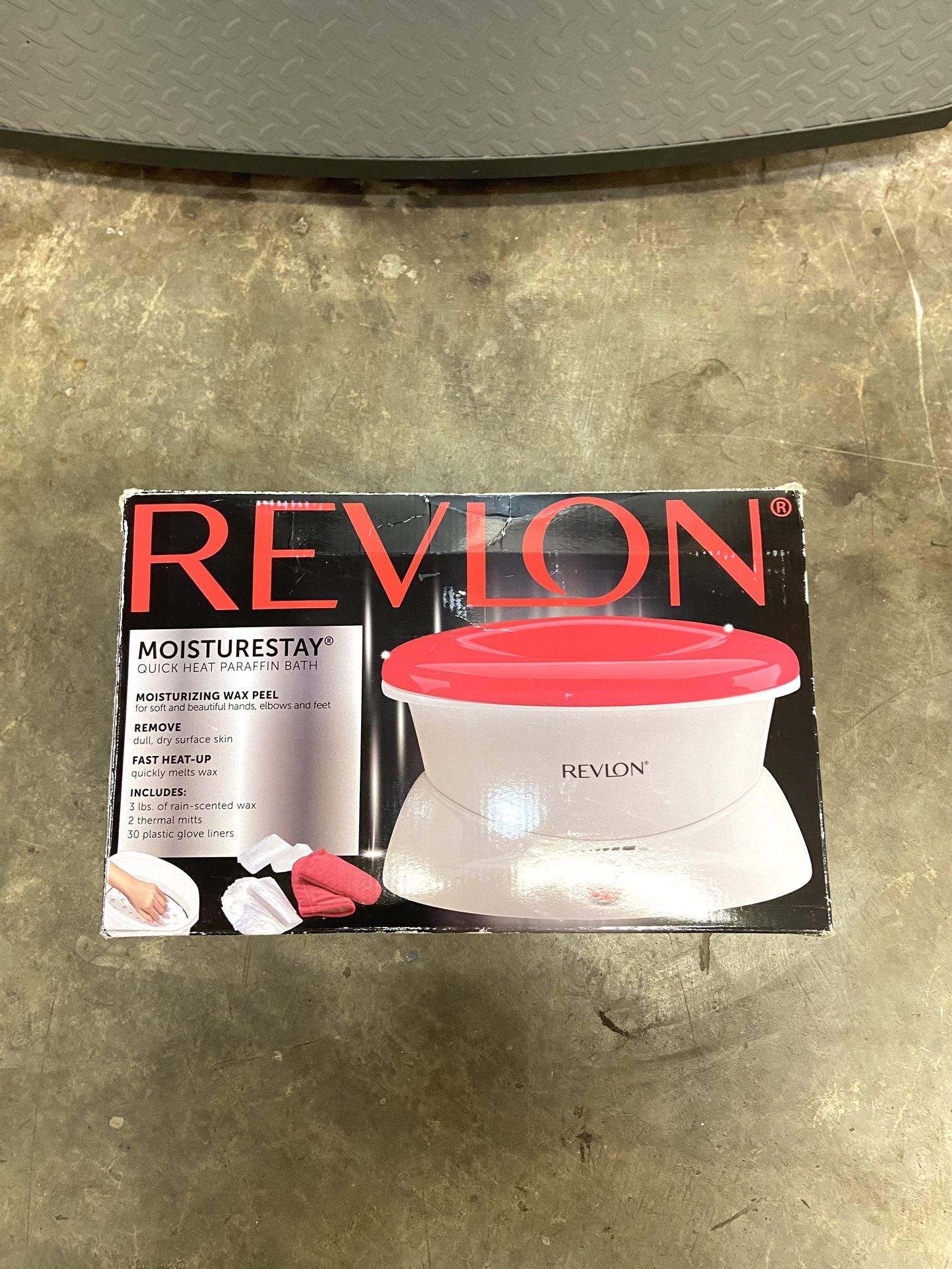 REVLON WAX HAND MASSAGE TUB - LIKE NEW Nails