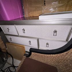 Solid Wood, silver painted Thomasville dresser