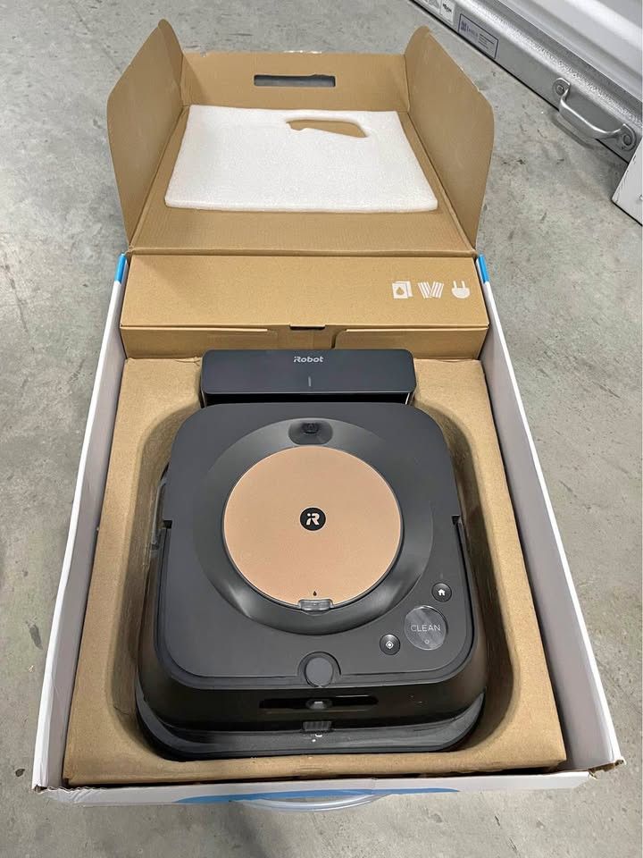 iRobot Roomba s9+ (9550) Robot Vacuum & Braava Jet m6 (6112) Robot Mop Bundle