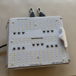 2x2 Spider Farmer Upgraded SF1000D 100W LED Grow Light