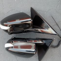 2011-2017 Infiniti QX60 QX80 Side View Mirrors With Camera Accessories (Electric Powered) OEM. 