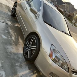 2004 Honda Accord