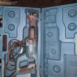 Makita Reciprocating Saw