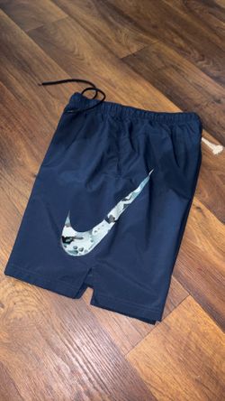 medium nikee
