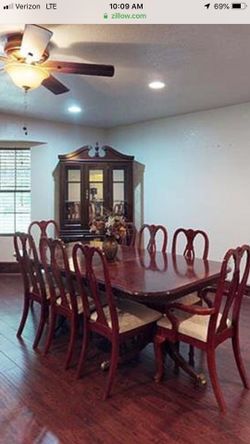 Forsale Beautiful China Cabinet and table with eight chairs!!!
