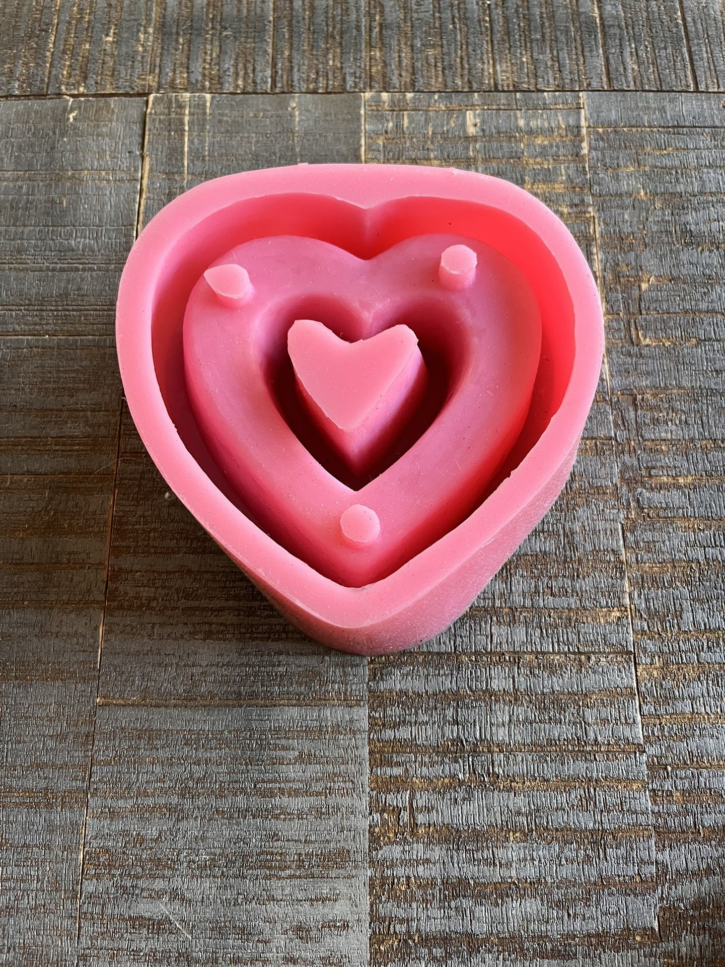 Silicone Heart Mold To Make Planters