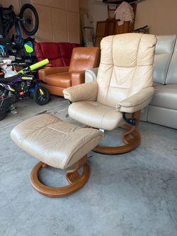Ekornes Stressless Chelsea Recliner and Ottoman