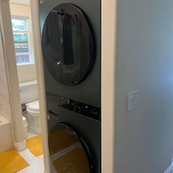 LG Washer Tower Model WKEX200HGA