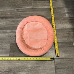 16in L x 13in W  - Pink Oval Pet Bed 