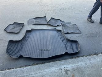 Toyota Camry floor mats 2018-2020