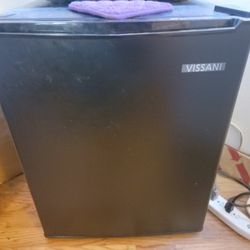 Small Refrigerator