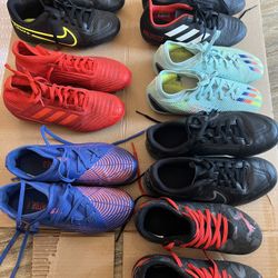 Youth Soccer Shoes 