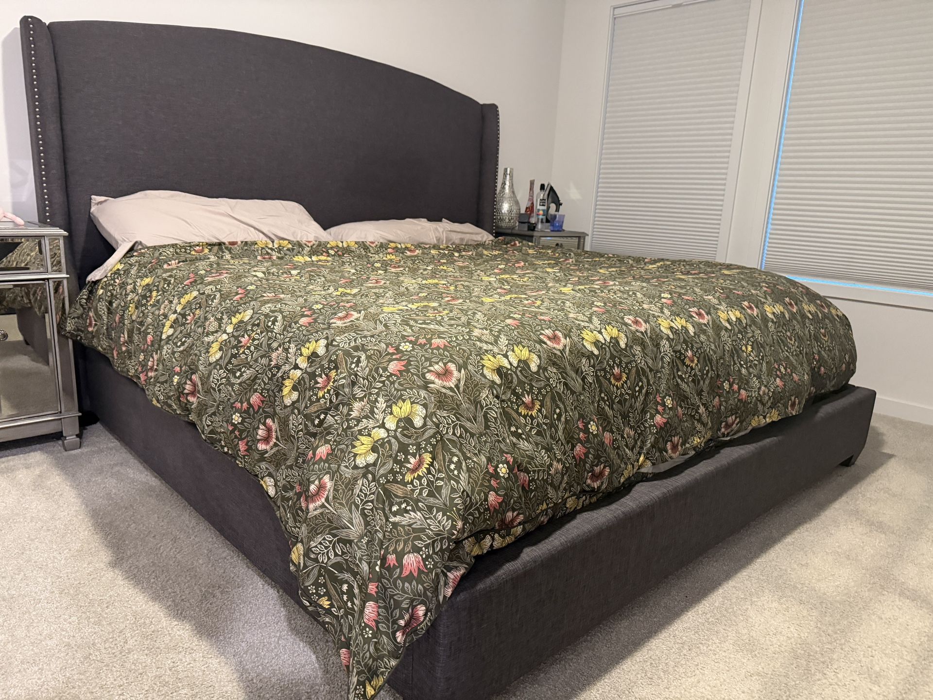 bedroom set