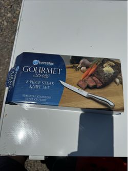 Hessler Worldwide Gourmet Series 8-piece steak knife set featuring surgical stainless steel cutlery.