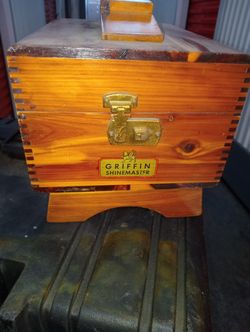 Griffin Shinemaster Shoe Shining Box/ Cleaning Accessories 