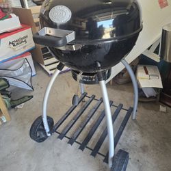 Rösle No.1 Sport F50 Kettle Charcoal Grill