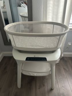 4moms MamaRoo Sleep Bassinet (Free Delivery)