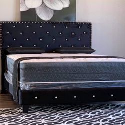 King & Queen Sizes Available/Black Velvet Bed Frame And Mattress/Fast Delivery