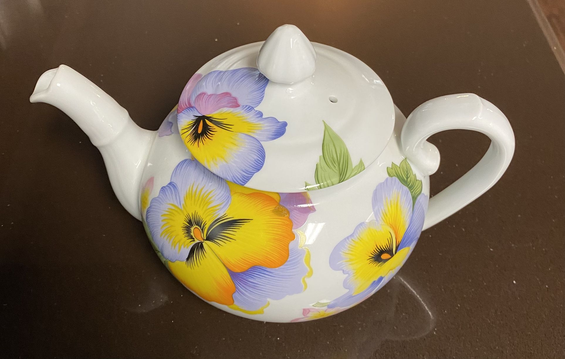 FRENCH TEAPOT