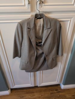 Women's XS Skirt Suit