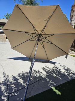 Sunvilla patio Umbrella 10ft