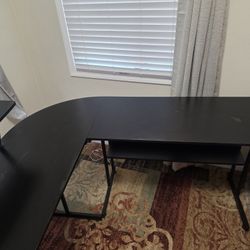 Free Desk 