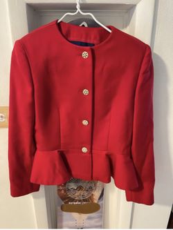 Carolyne Roehm Blazer size 8  Red with gold/rhinestone button. Mint condition.
