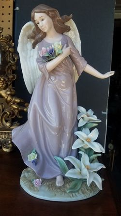 Porcelain statue