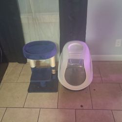 XL Enclosed Litter box (Brand New Never Used)& Cat Scrathching Post 