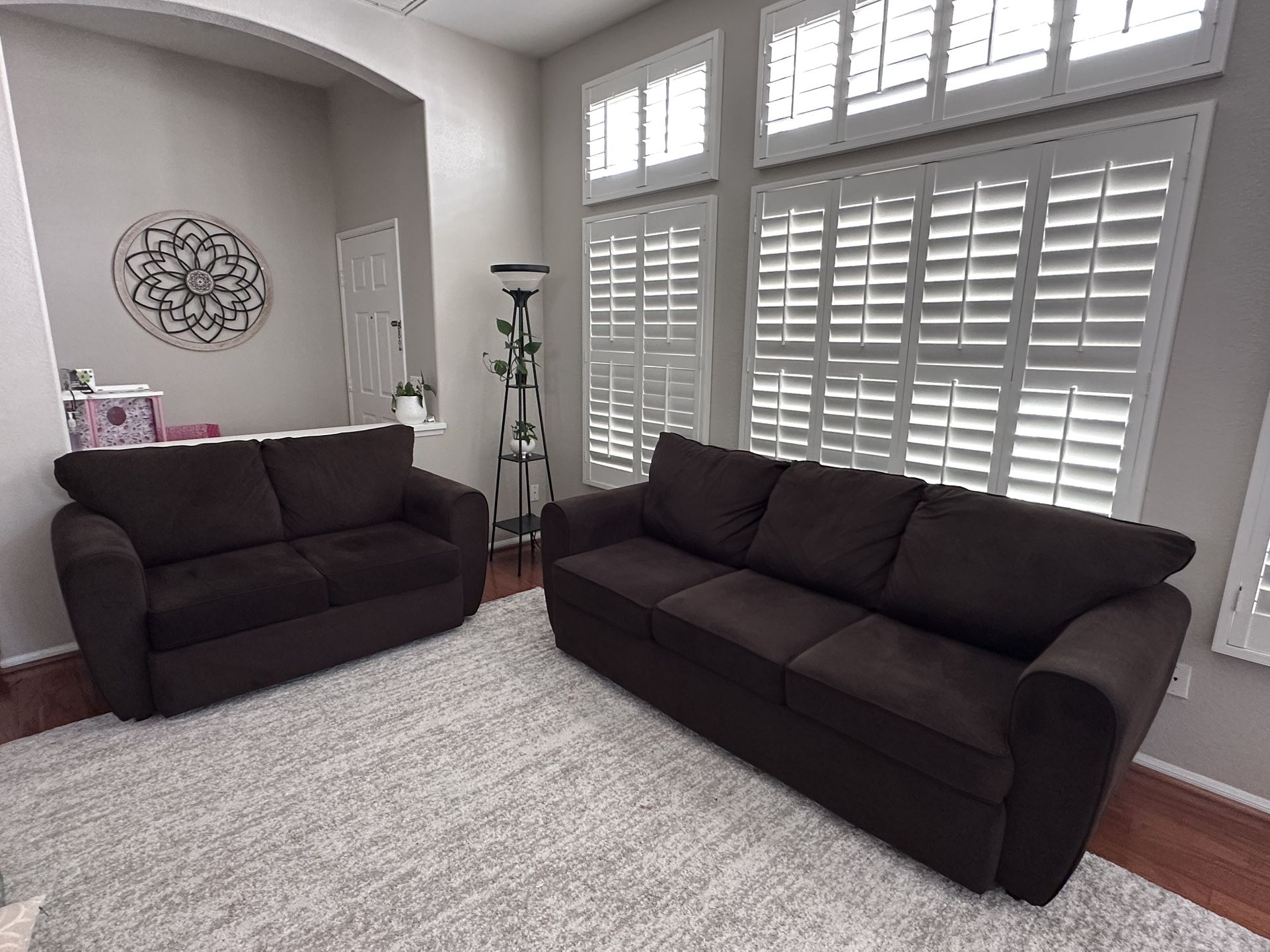 Soft Fabric Sofa and Loveseat / Chocolate Brown/ Used