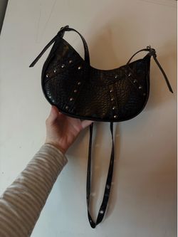 Black purse